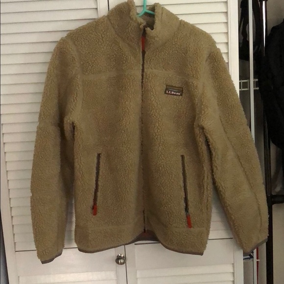 mountain pile fleece jacket